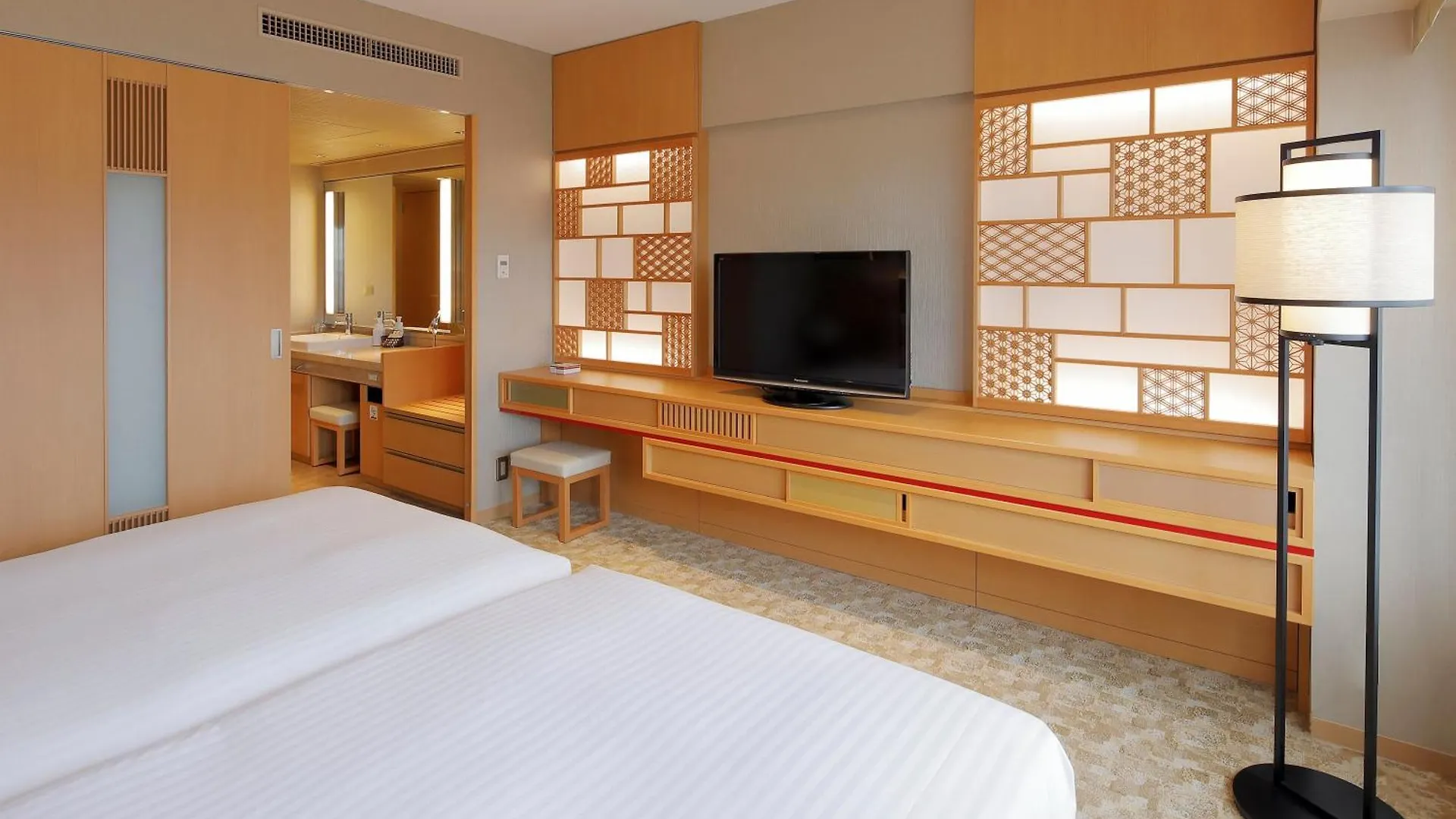 Kyoto Brighton Hotel 5*,  Japan